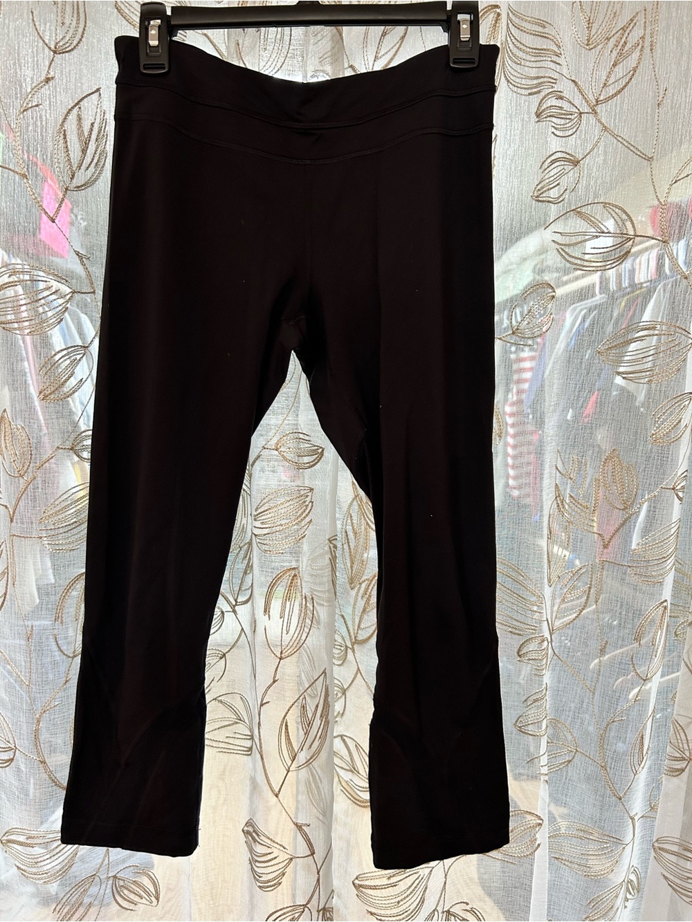 Lululemon Black Cropped Leggings